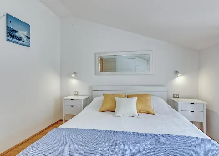 Birimac Apartament *