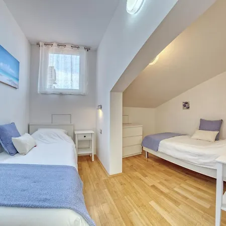 Apartment Birimac *