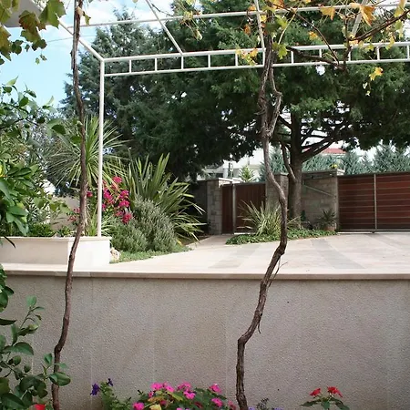 아파트 Birimac 풀라